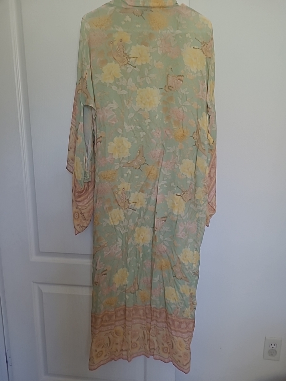 Spell Butterfly Robe; Size: S/M - Picture 11 of 12